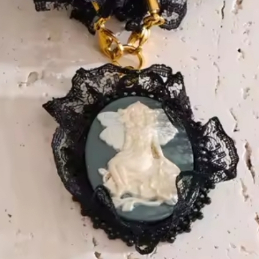 Victorian Angel Cameo Lace Necklace • Gold Plated • NWOT - Picture 3 of 10